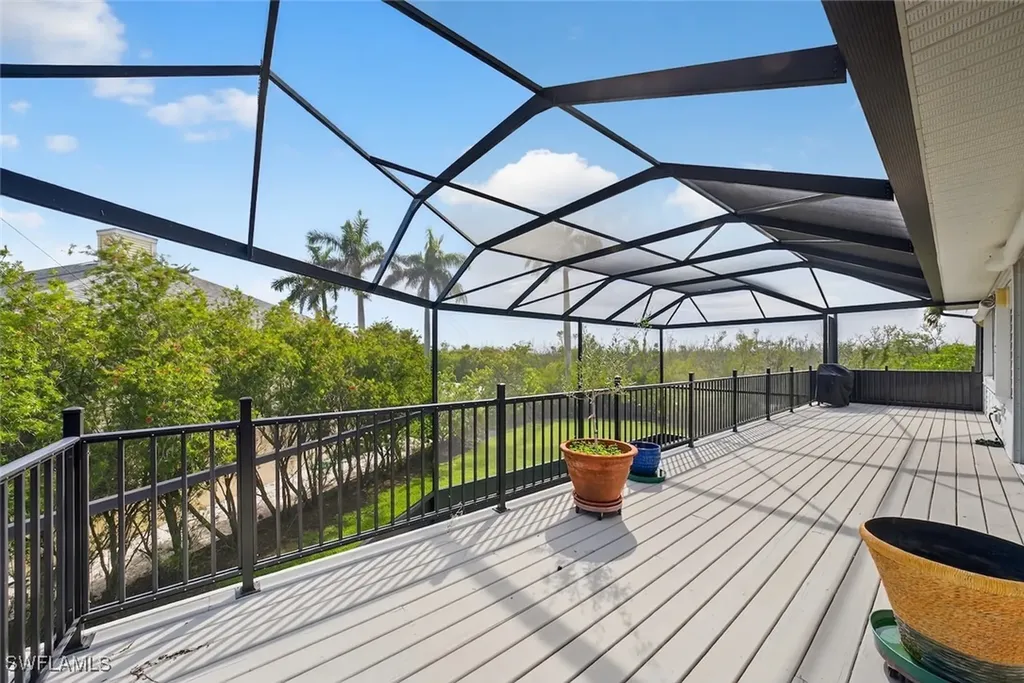 1537 Sand Castle Road Sanibel FL 33957