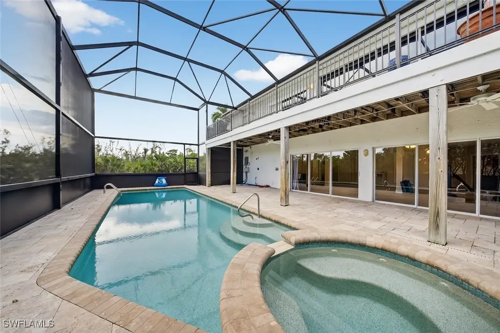 1537 Sand Castle Road Sanibel FL 33957