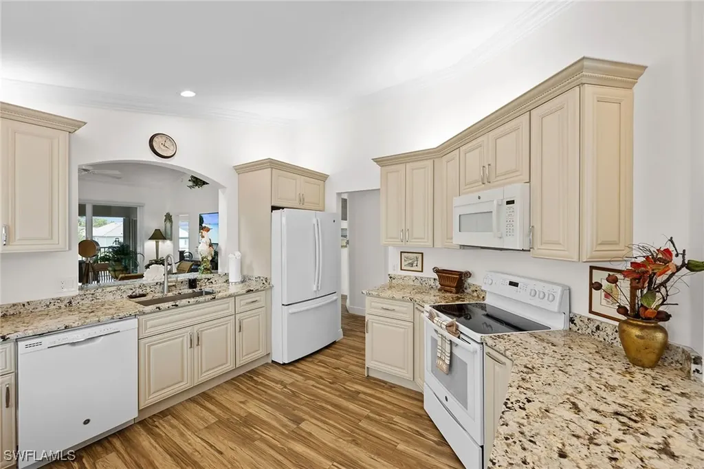 5963 Sand Wedge Lane Naples FL 34110