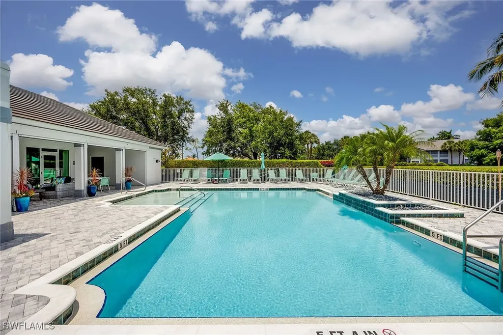 5963 Sand Wedge Lane Naples FL 34110
