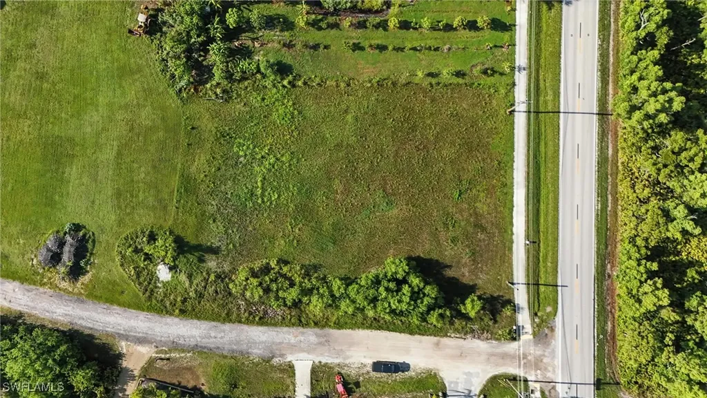 8288 Stringfellow Road St. James City FL 33956