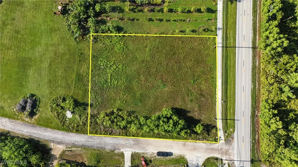8288 Stringfellow Road St. James City FL 33956