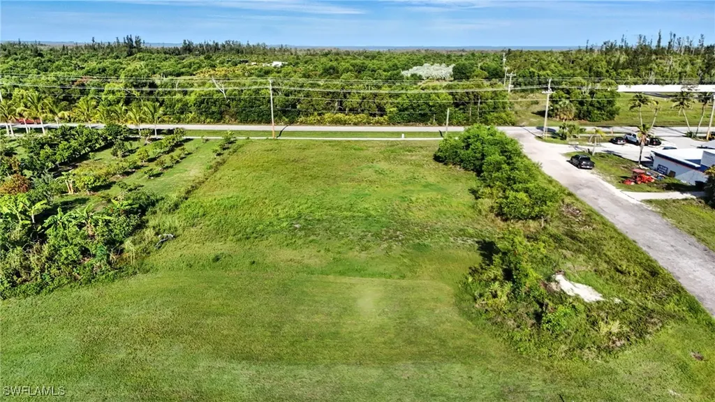 8288 Stringfellow Road St. James City FL 33956