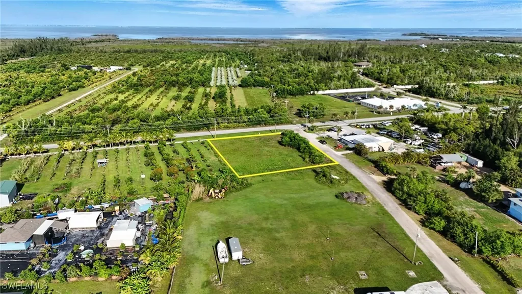 8288 Stringfellow Road St. James City FL 33956