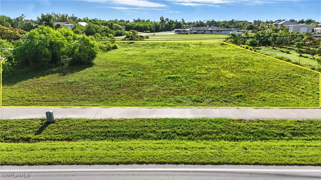 8288 Stringfellow Road St. James City FL 33956