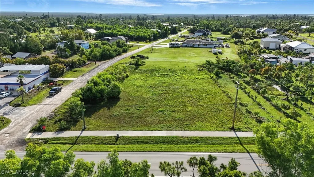 8288 Stringfellow Road St. James City FL 33956