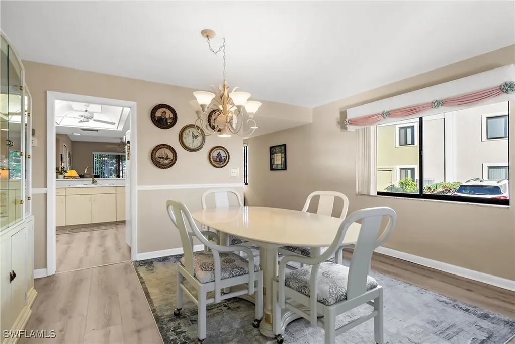 610 Victoria Drive Cape Coral FL 33904