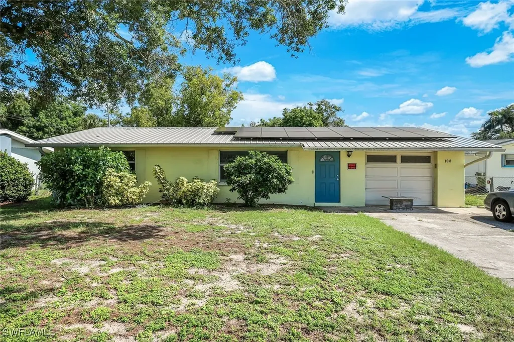 108 Powell Creek Circle North Fort Myers FL 33917