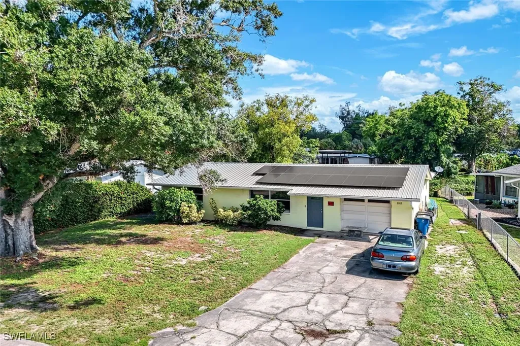 108 Powell Creek Circle North Fort Myers FL 33917