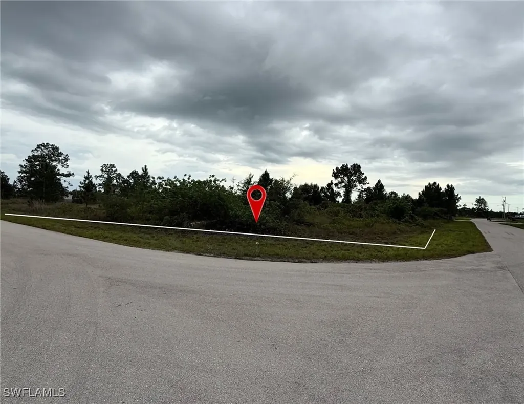 1210 Decature Street E Lehigh Acres FL 33974