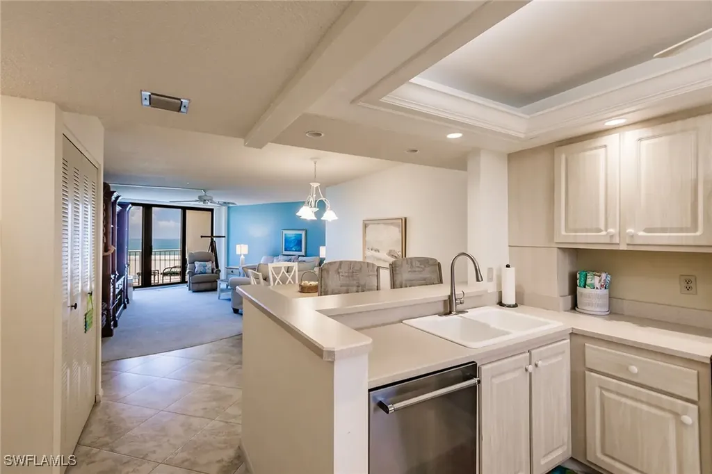 260 Seaview Court Marco Island FL 34145