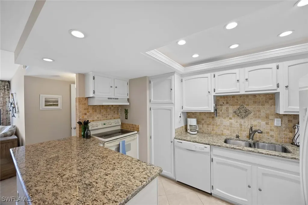 3443 Gulf Shore Boulevard N Naples FL 34103