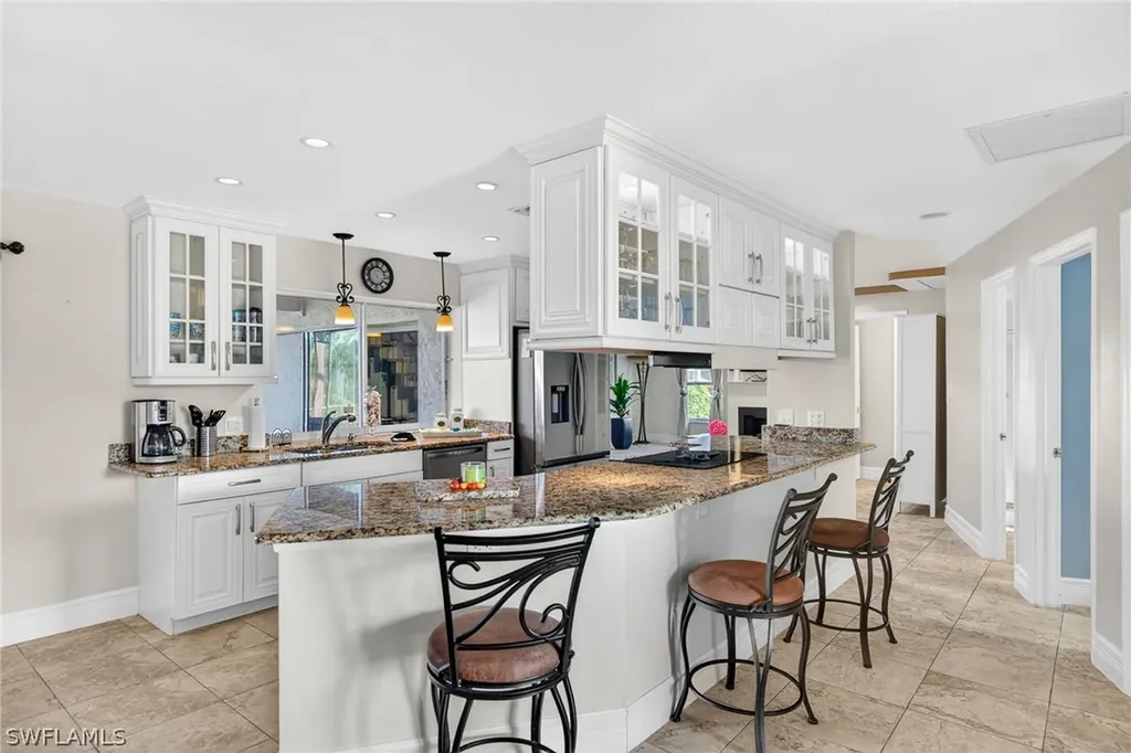 5332 SW 11th Place Cape Coral FL 33914