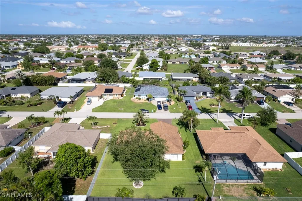 4413 SW 6th Place Cape Coral FL 33914
