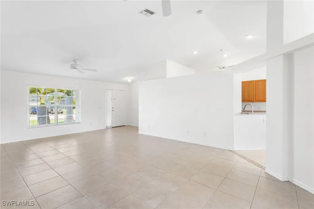 4413 SW 6th Place Cape Coral FL 33914