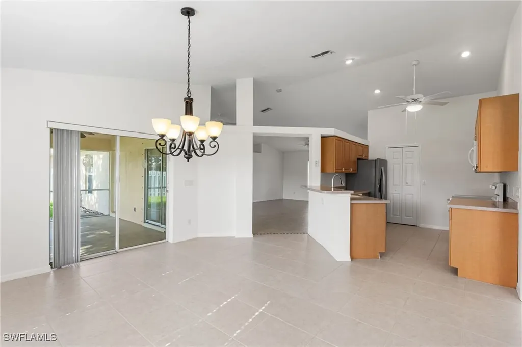 4413 SW 6th Place Cape Coral FL 33914