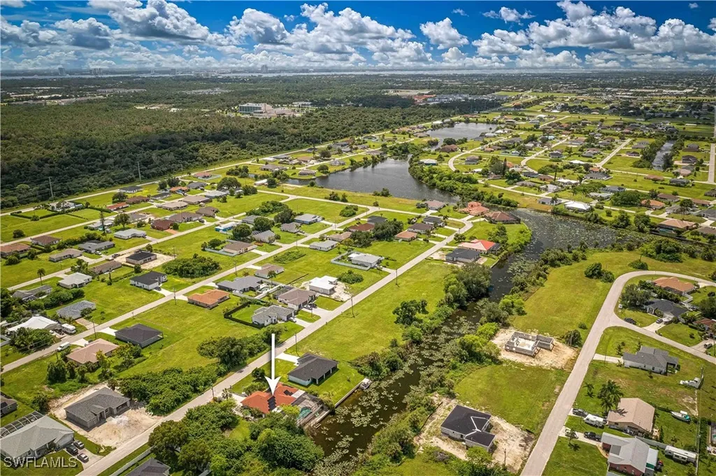 2222 NE 22nd Avenue Cape Coral FL 33909