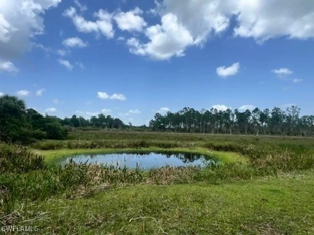 21081 Granville Road Fort Myers FL 33917