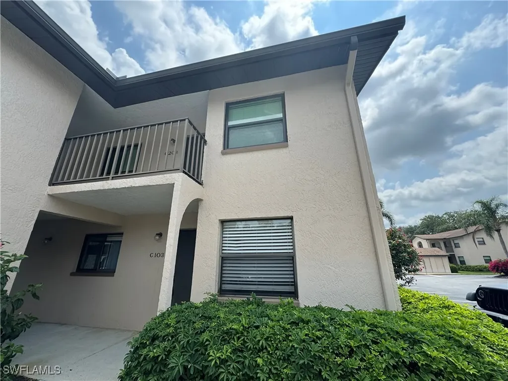 10041 Maddox Lane Bonita Springs FL 34135