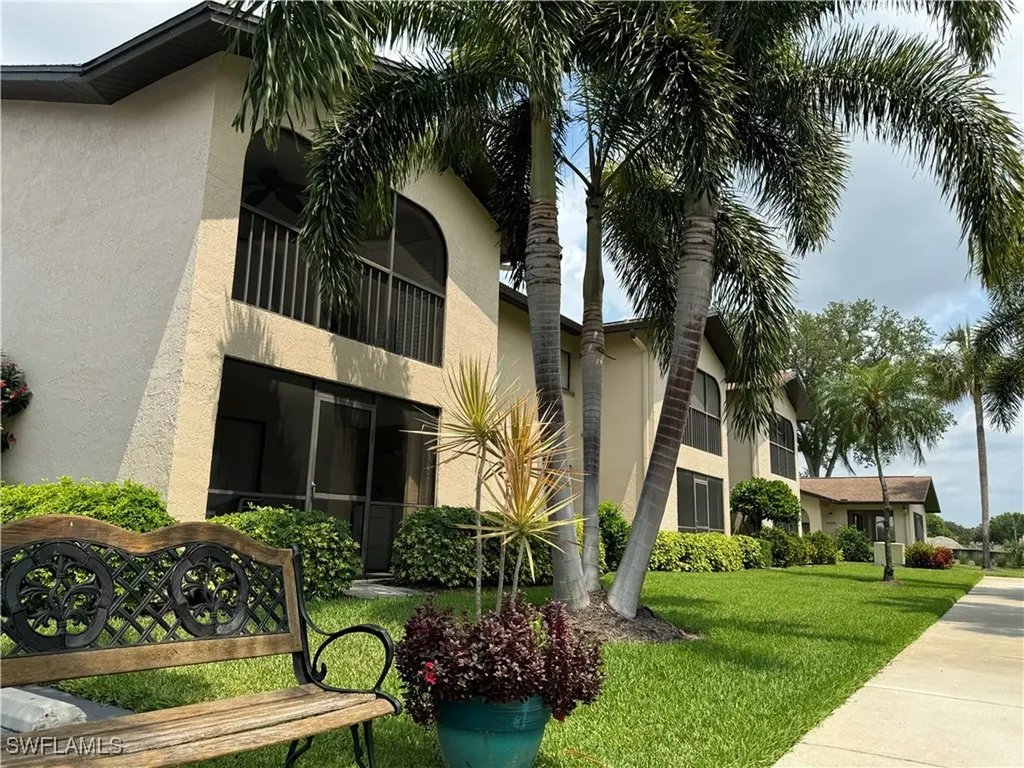 10041 Maddox Lane Bonita Springs FL 34135