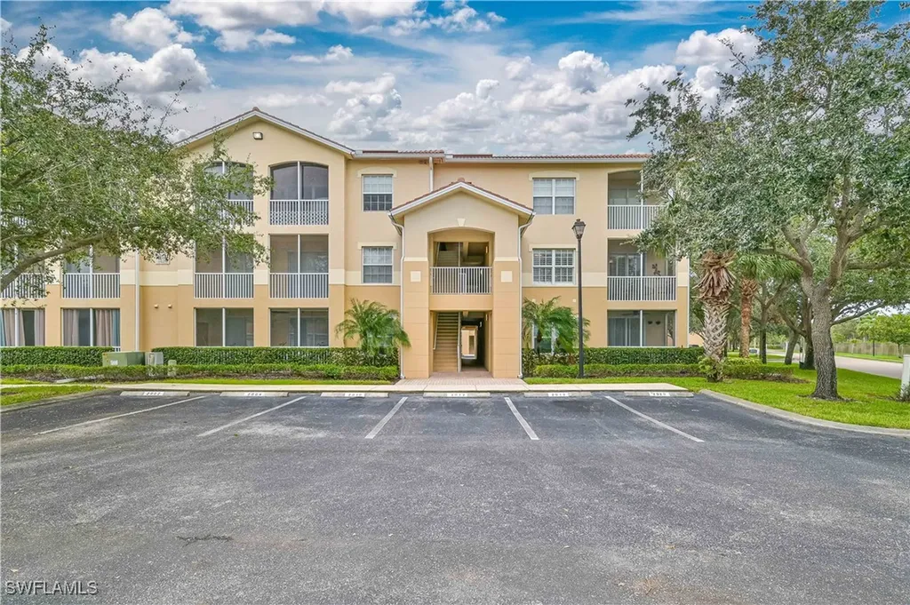 9015 Colby Drive Fort Myers FL 33919