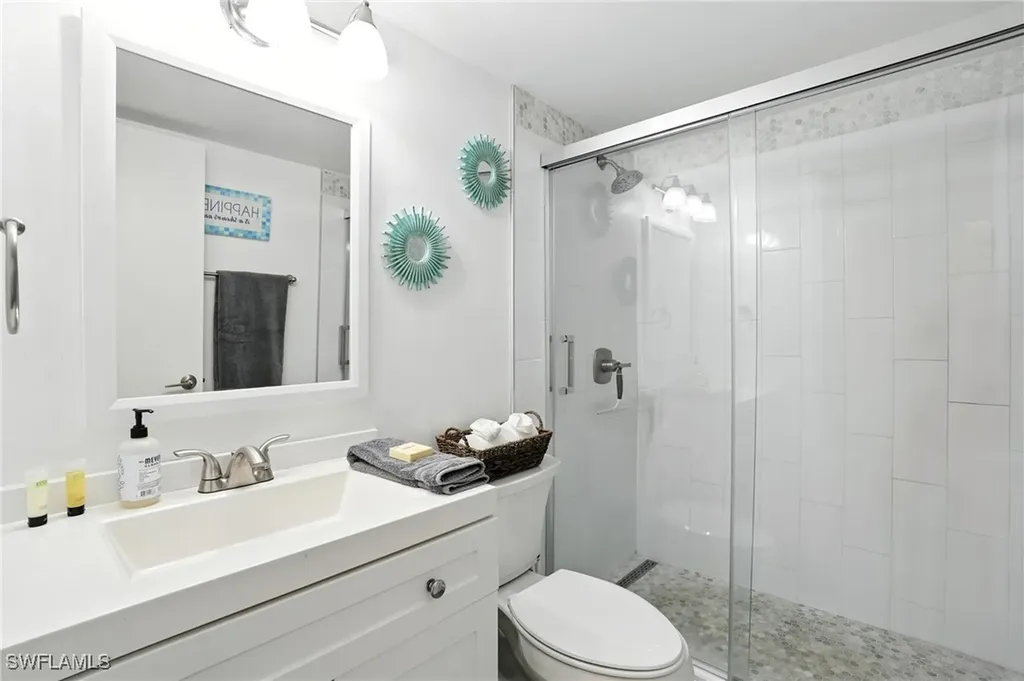 1506 Mainsail Drive Naples FL 34114