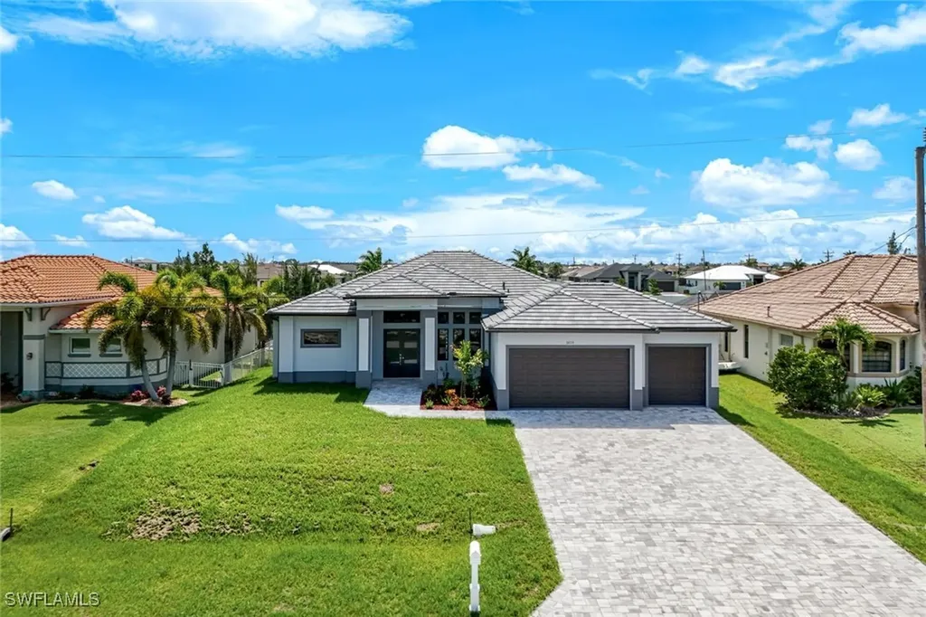 1613 NW 39th Avenue Cape Coral FL 33993