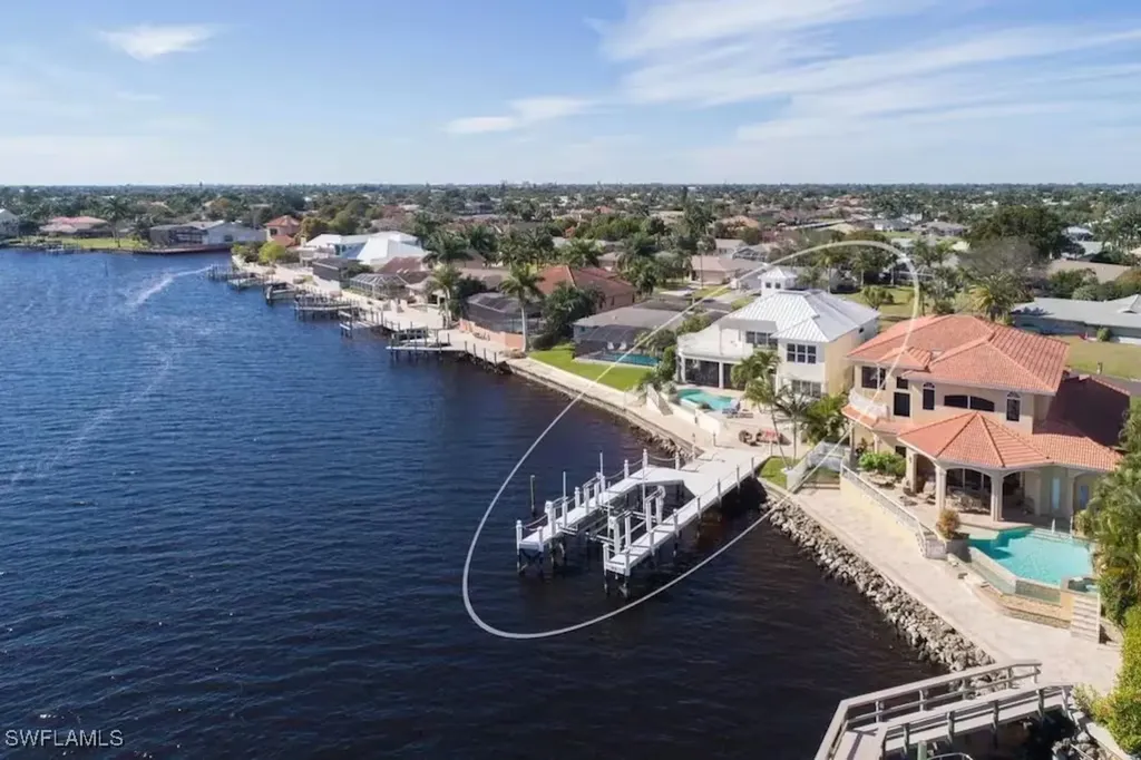3107 SE 22nd Place Cape Coral FL 33904