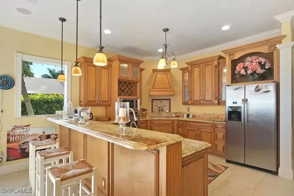 3107 SE 22nd Place Cape Coral FL 33904