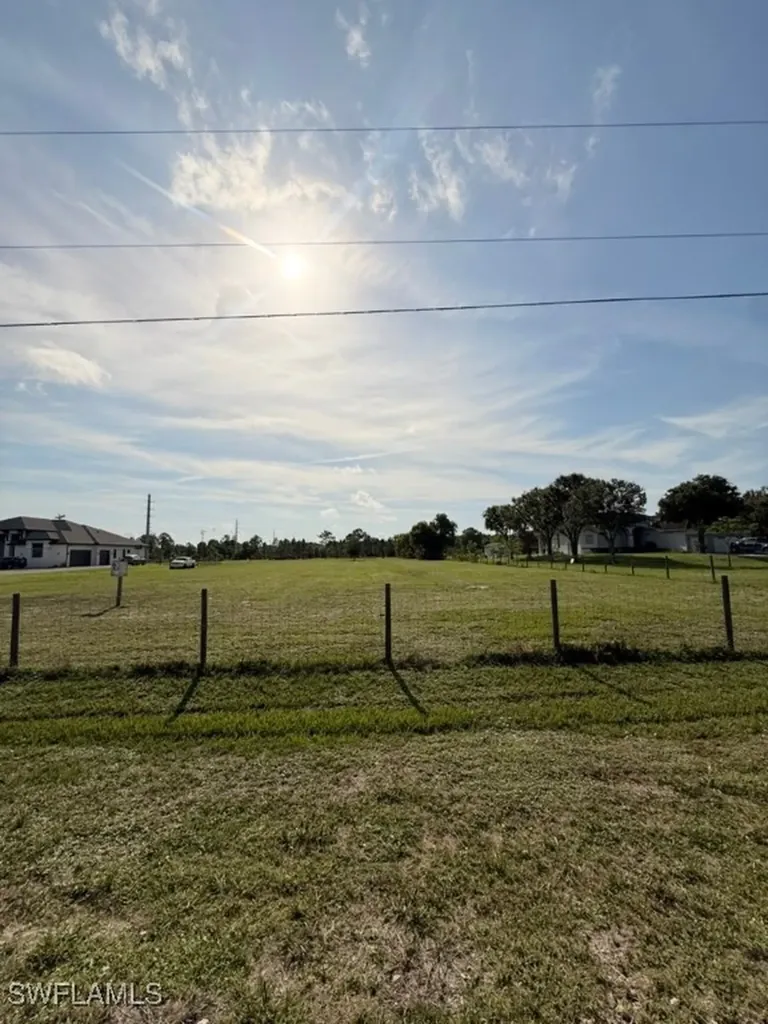 4656 22nd Street NE Naples FL 34120