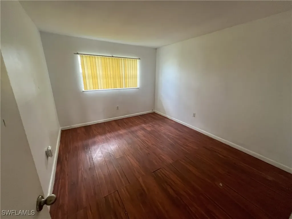 4290 Gulfstream Drive Naples FL 34112