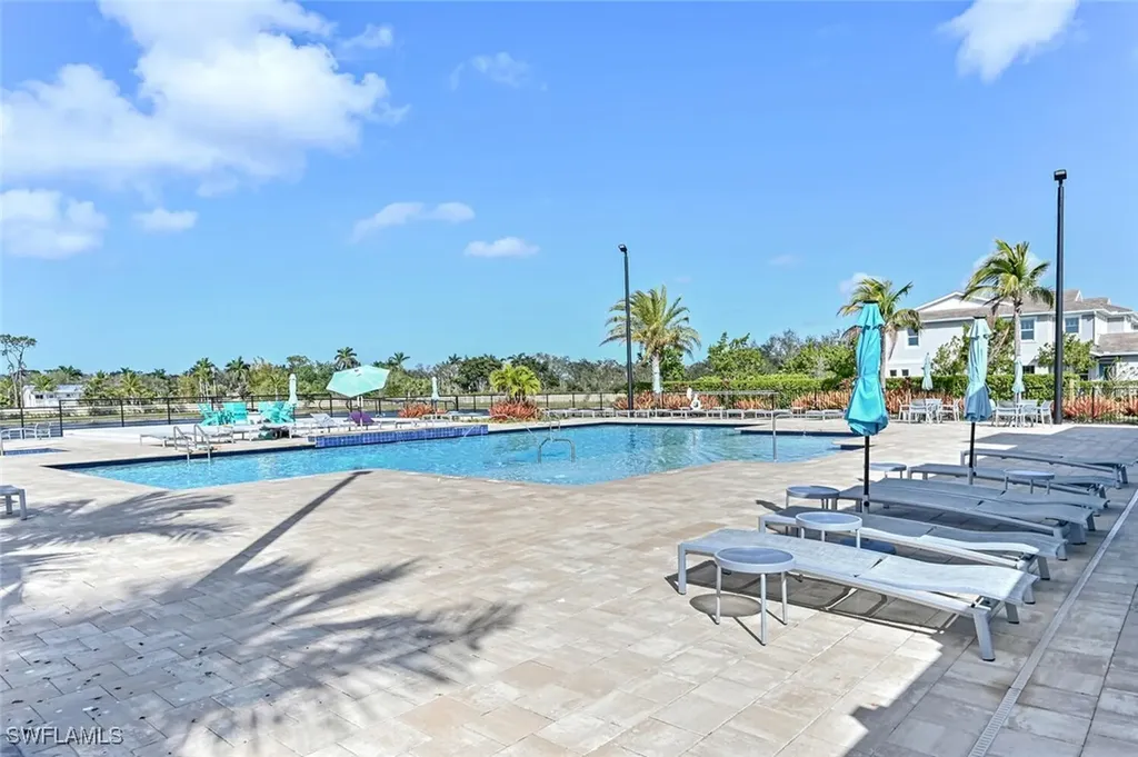 4720 Arboretum Circle Naples FL 34112