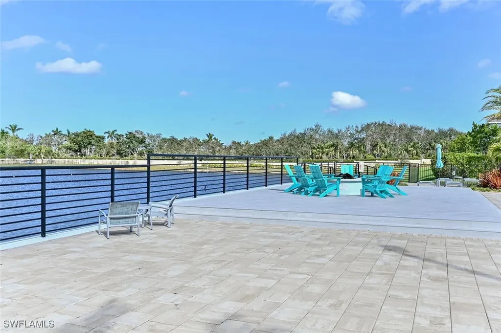4720 Arboretum Circle Naples FL 34112