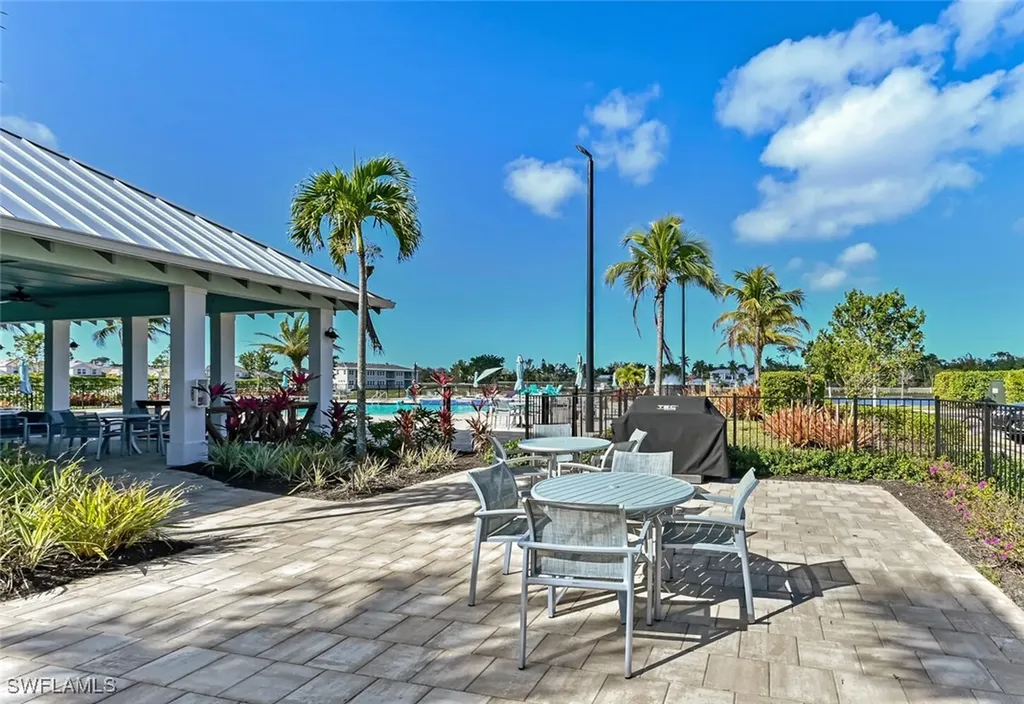 4720 Arboretum Circle Naples FL 34112