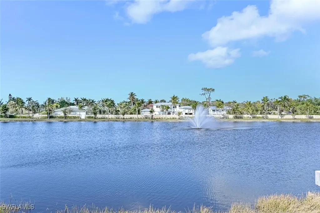 4720 Arboretum Circle Naples FL 34112
