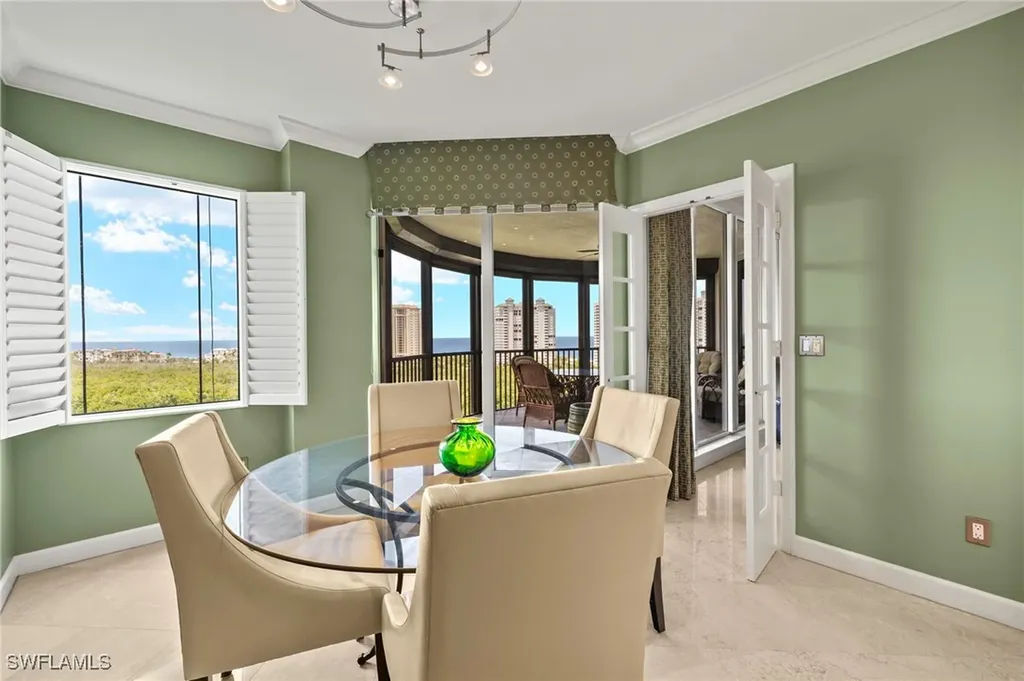 8990 Bay Colony Drive Naples FL 34108