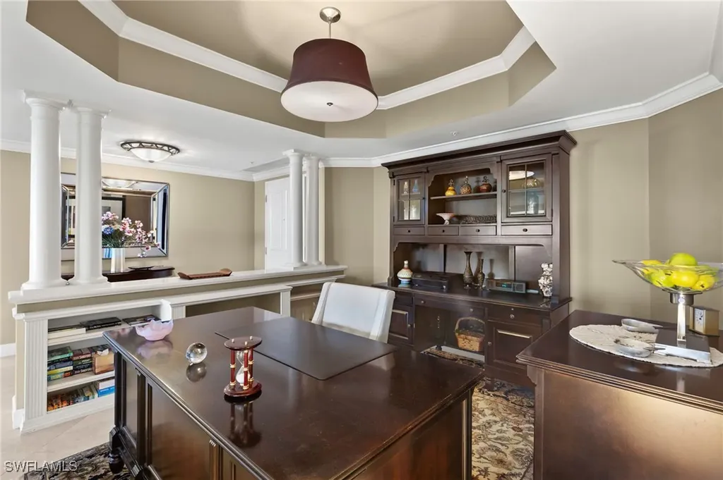 8990 Bay Colony Drive Naples FL 34108