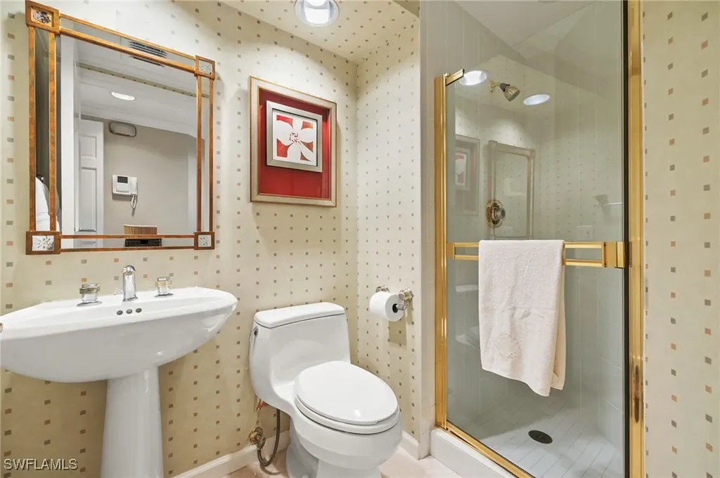 8990 Bay Colony Drive Naples FL 34108