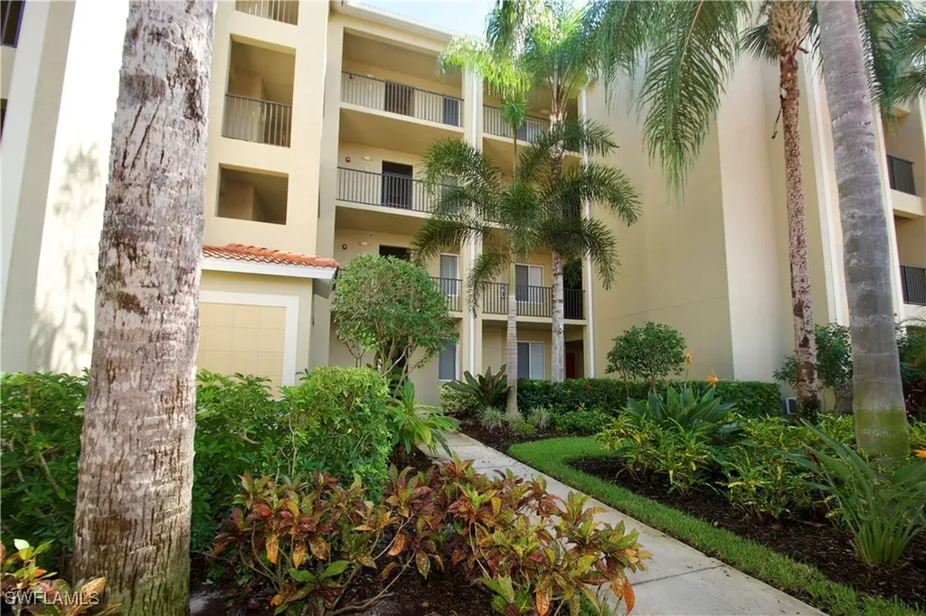 10337 Heritage Bay Boulevard Naples FL 34120