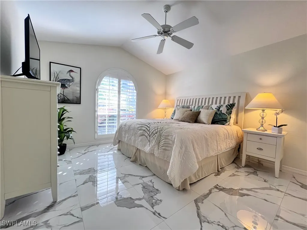 1031 Tivoli Lane Naples FL 34104