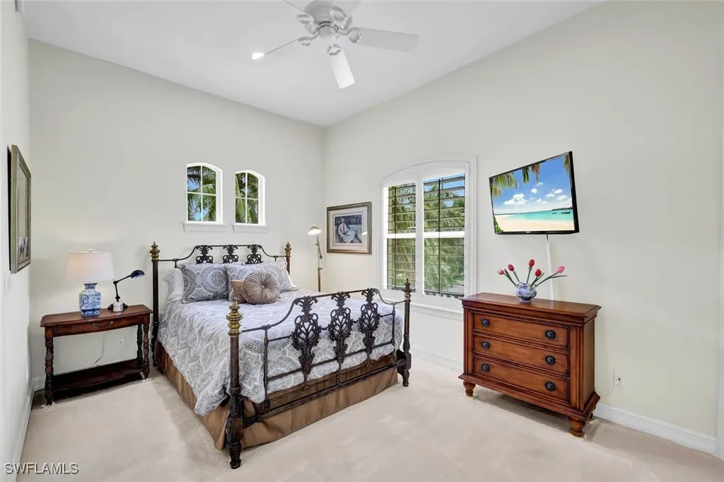 2830 Tiburon Boulevard E Naples FL 34109