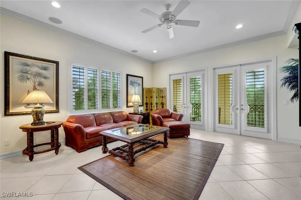 2830 Tiburon Boulevard E Naples FL 34109