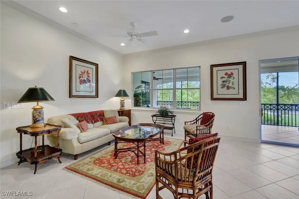 2830 Tiburon Boulevard E Naples FL 34109