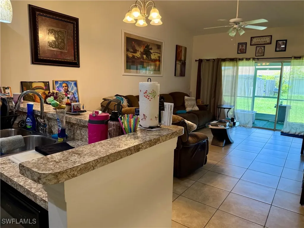 519/521 SE 6th Terrace Cape Coral FL 33990