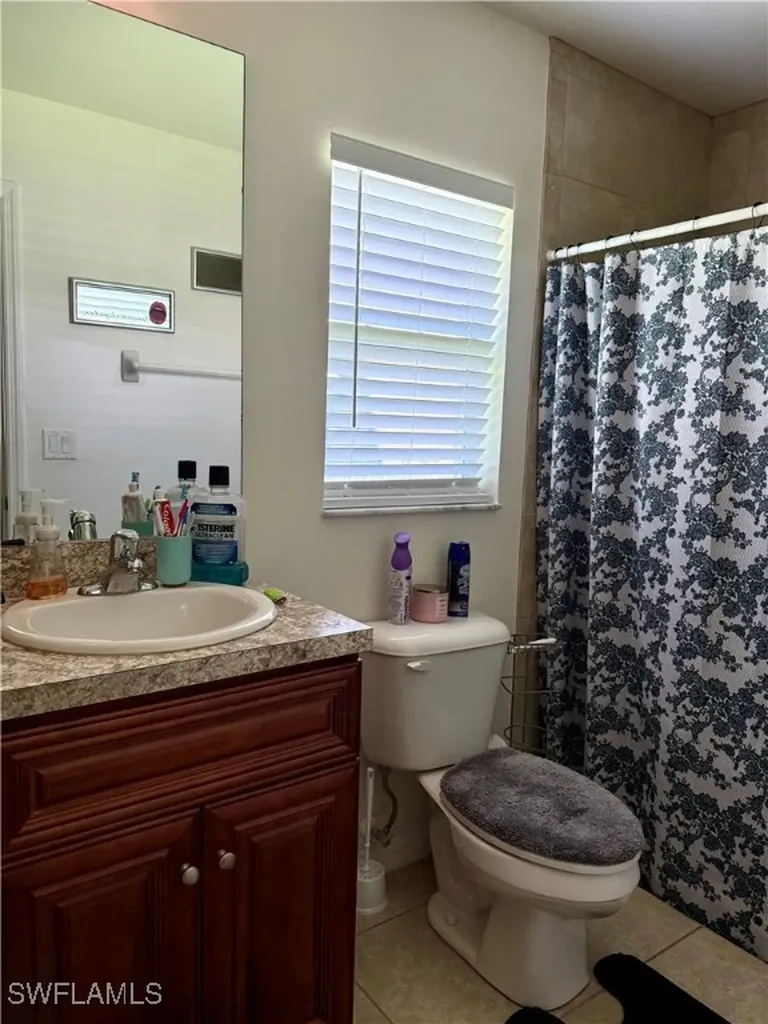 519/521 SE 6th Terrace Cape Coral FL 33990