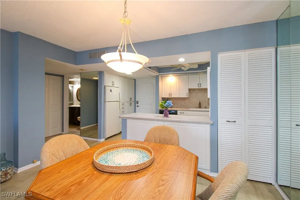 1 Bluebill Avenue Naples FL 34108