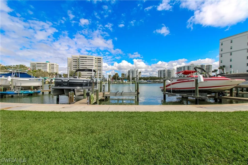 1 Bluebill Avenue Naples FL 34108