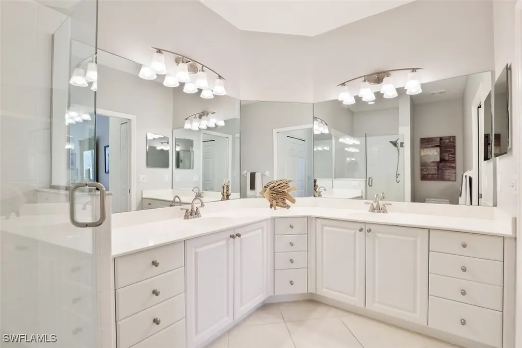 5870 Three Iron Drive Naples FL 34110