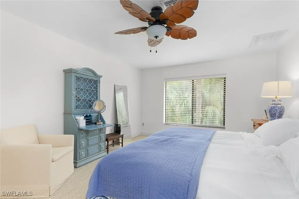 3360 10th Street N Naples FL 34103