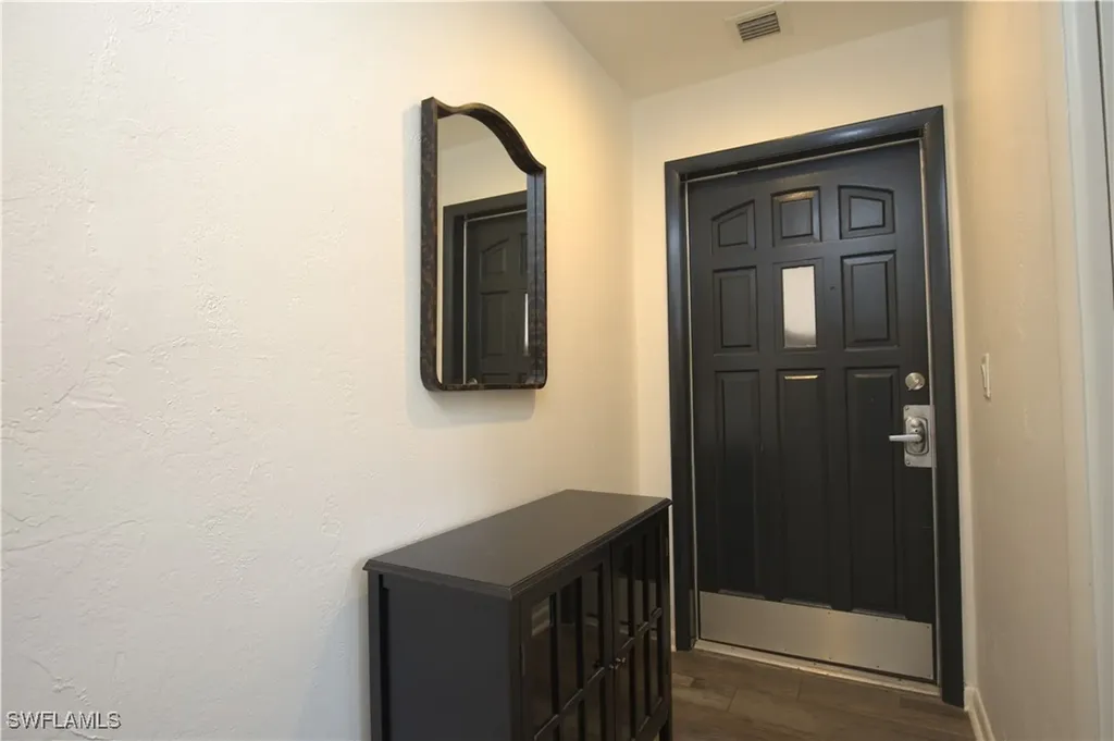 3360 10th Street N Naples FL 34103